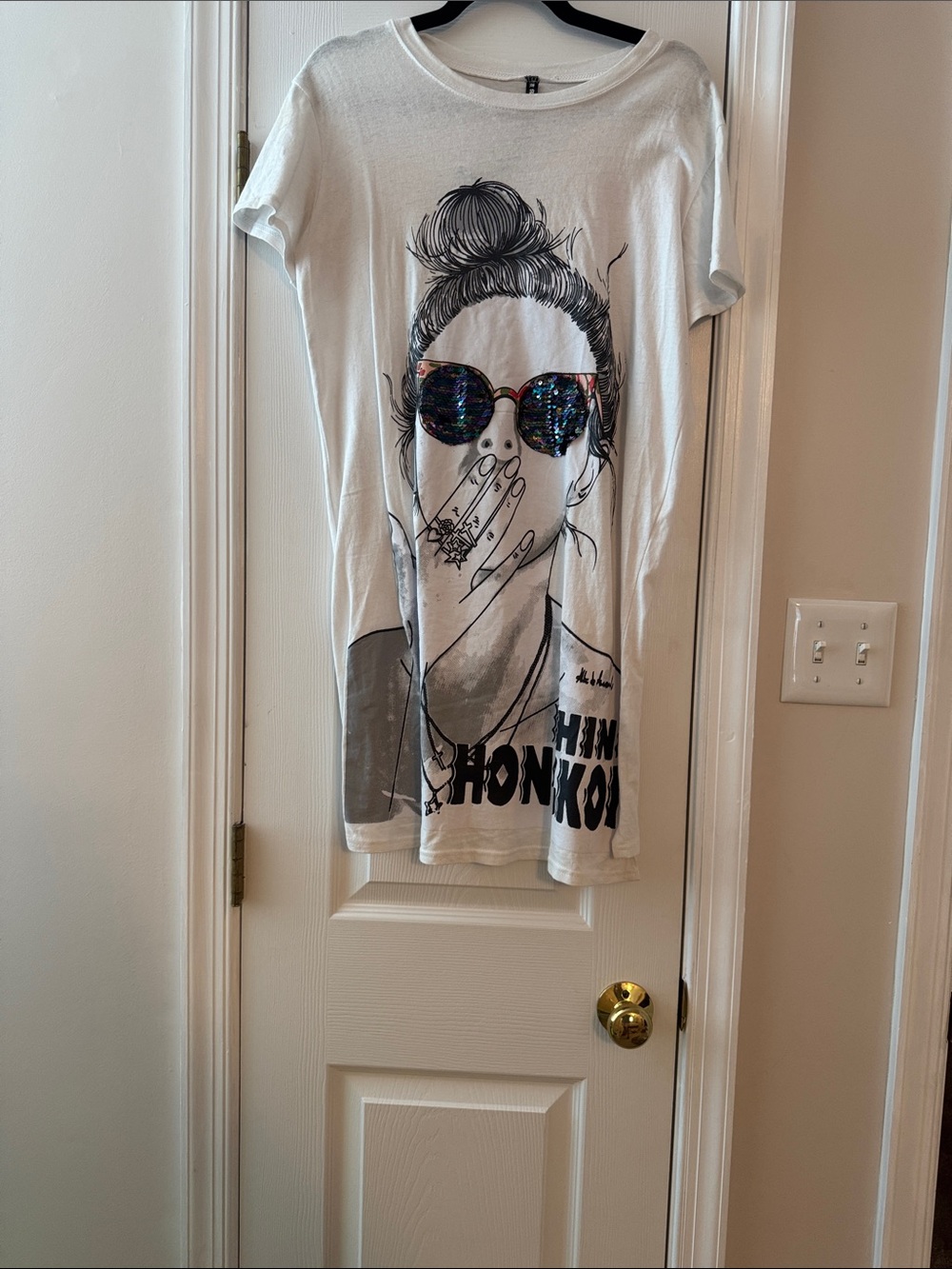 Graphic White Tunic Tee with Sunglasses Illustration